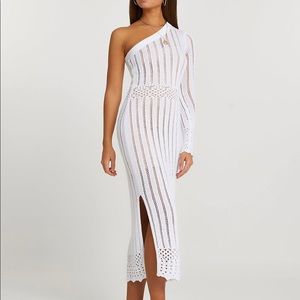 White one shoulder crochet dress